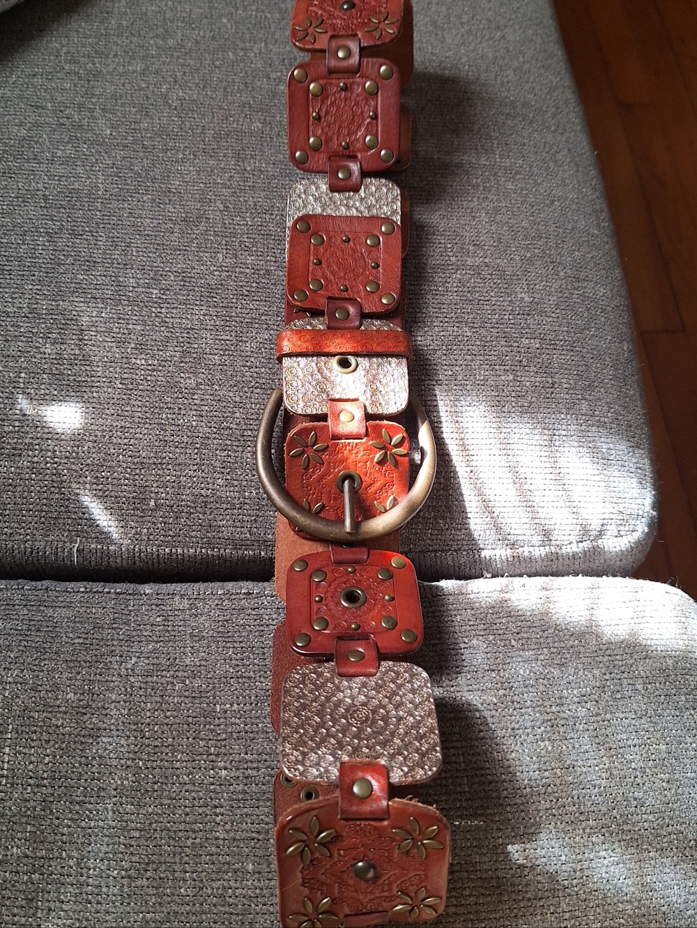 Brown Studded Leather Belt. Western, Hobo, Bohemian. Size Medium - Picture 4 of 11